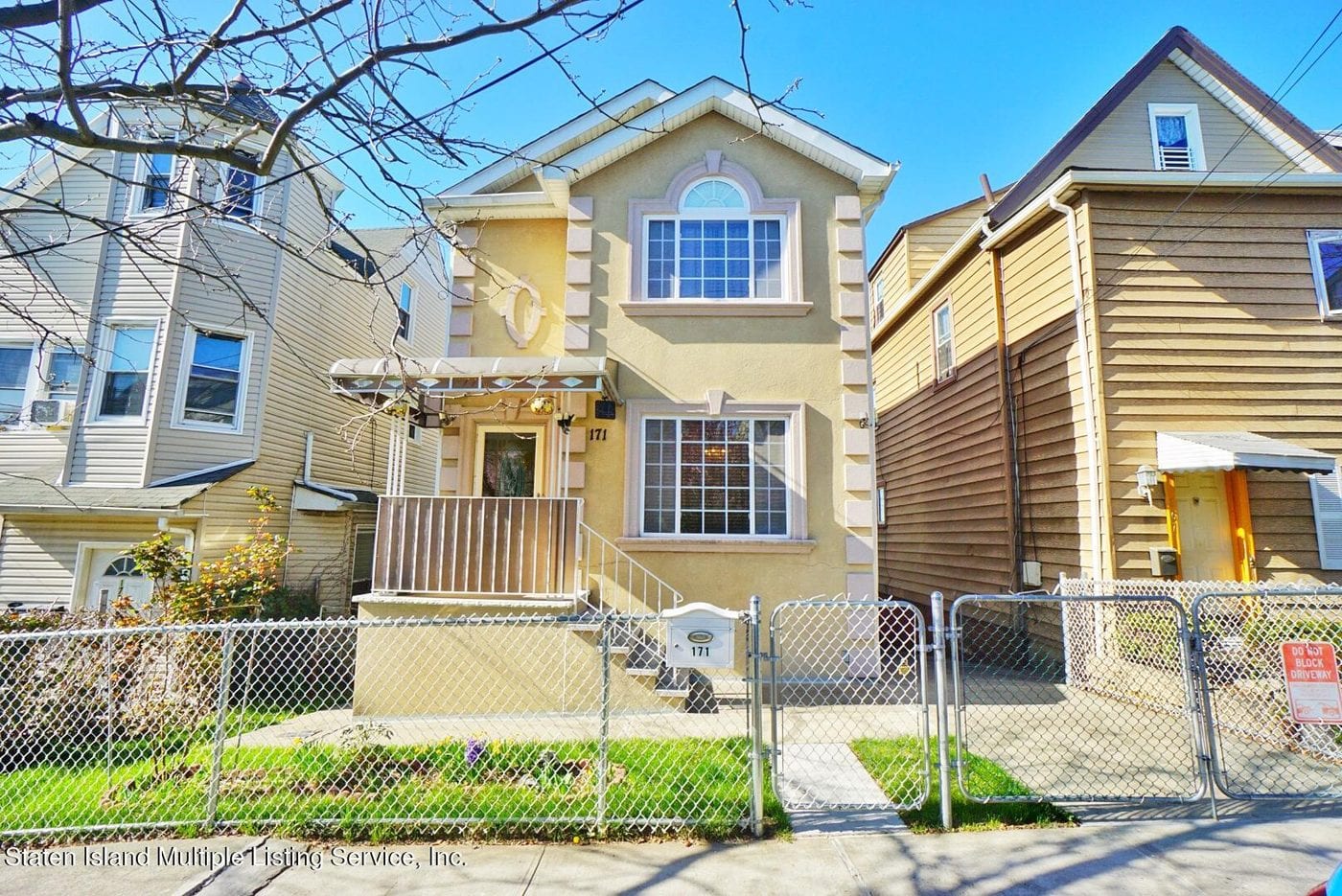 171 Benziger Avenue