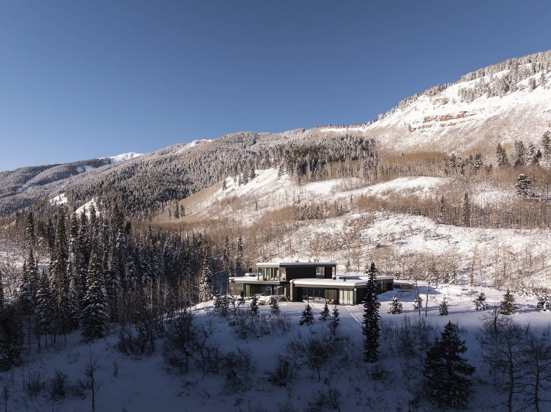 Luxury living beyond the city
