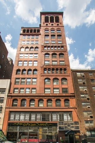11 East 36th Street, Unit 805