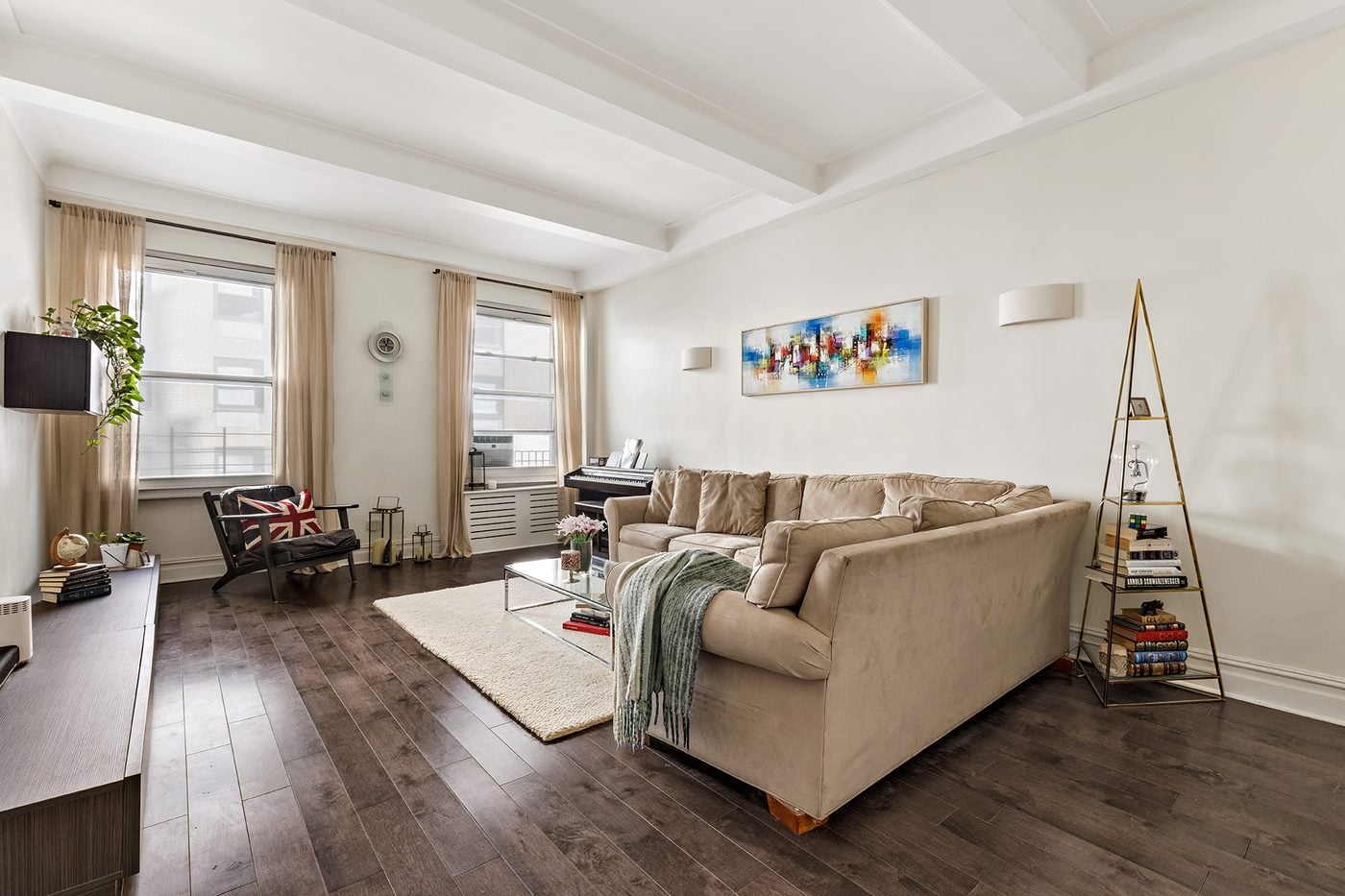 152 West 58th Street, Unit 8A