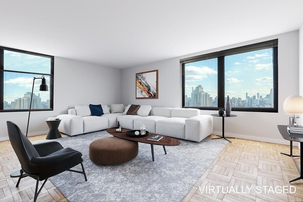 1601 3rd Avenue, Unit 24F