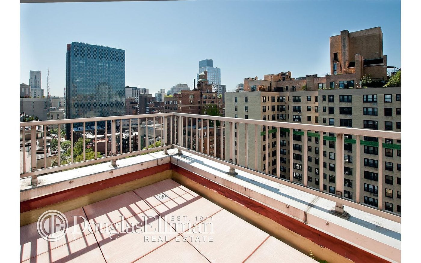 301 East 69th Street, Unit 4J