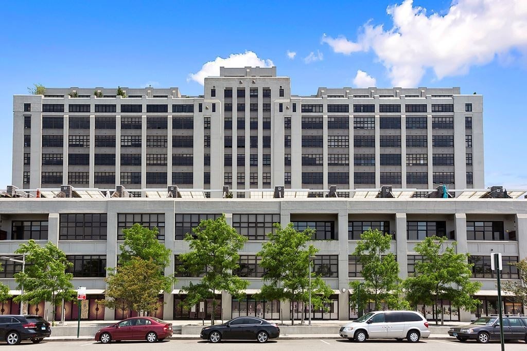 360 Furman Street, Unit 914