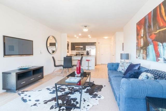 120 North Pearl Street, Unit 410 — photo 1