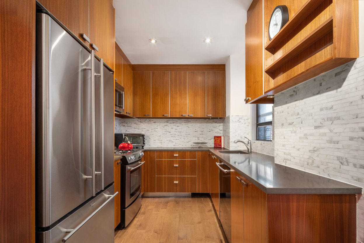 120 West 58th Street, Unit 9C — photo 4