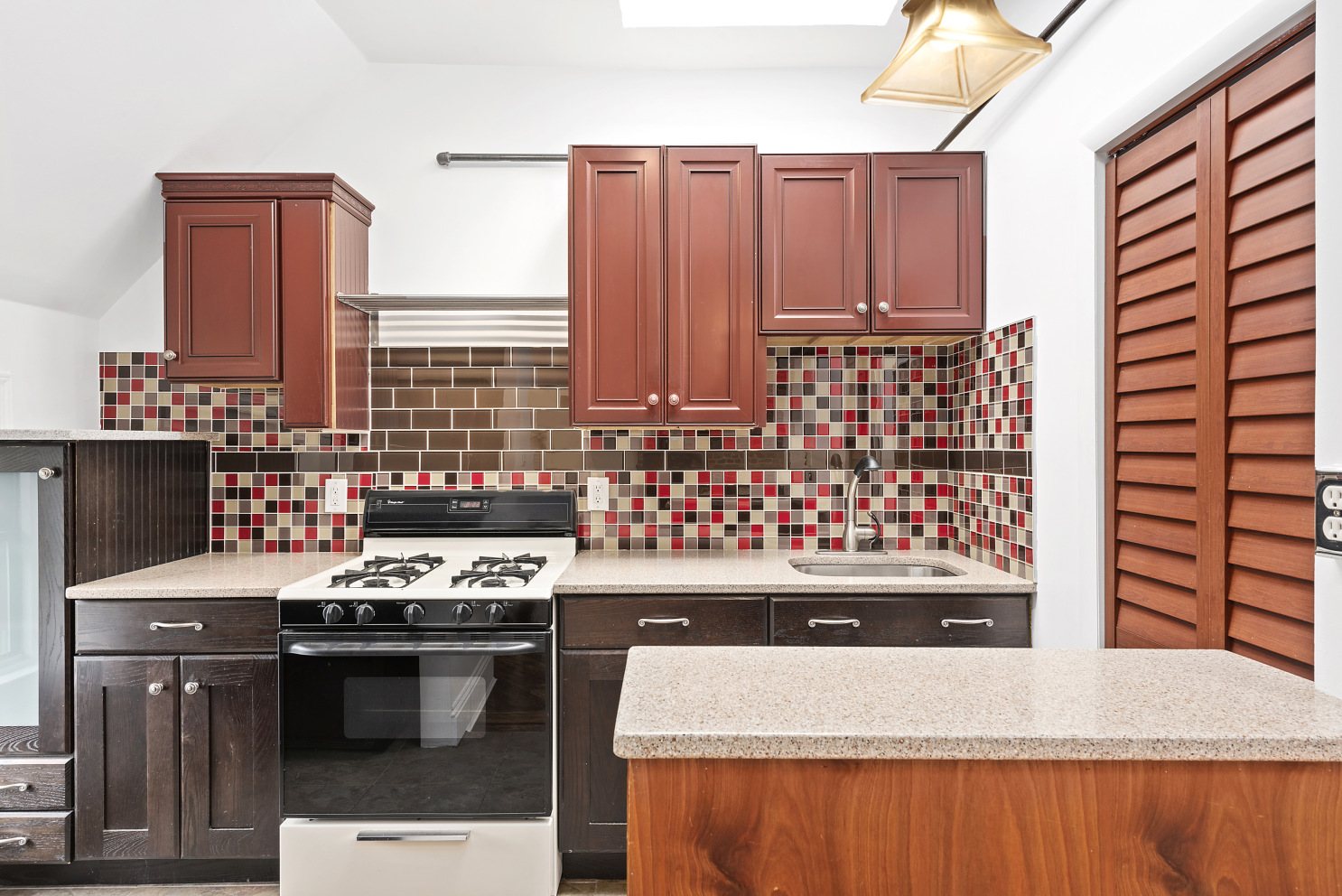1297 Bergen Street, Unit 3 — photo 3