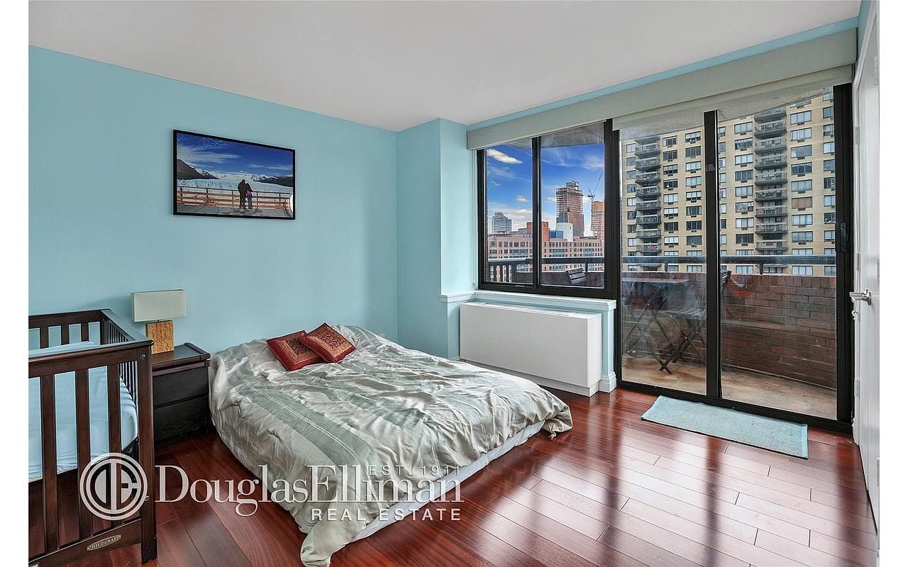 157 East 32nd Street, Unit 22B — photo 2