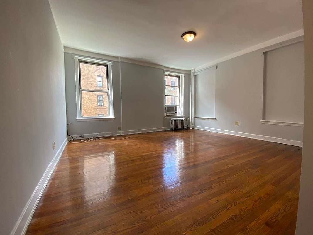 173 East 91st Street, Unit 3B — photo 1