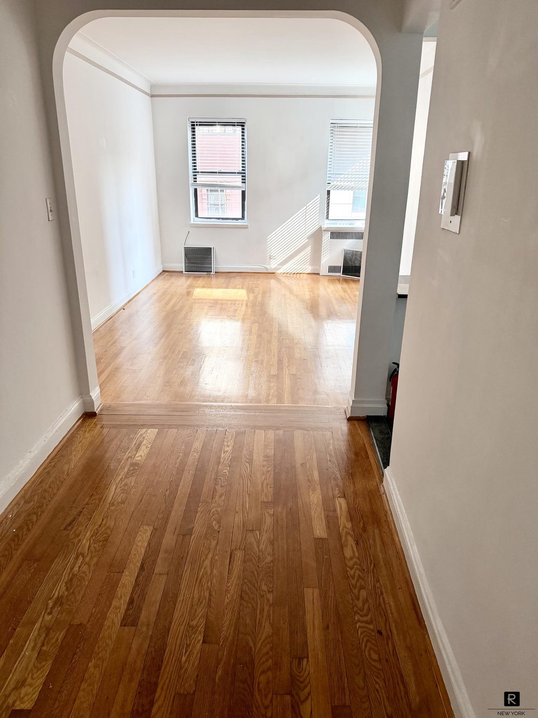 29 West 65th Street, Unit 6B — photo 2