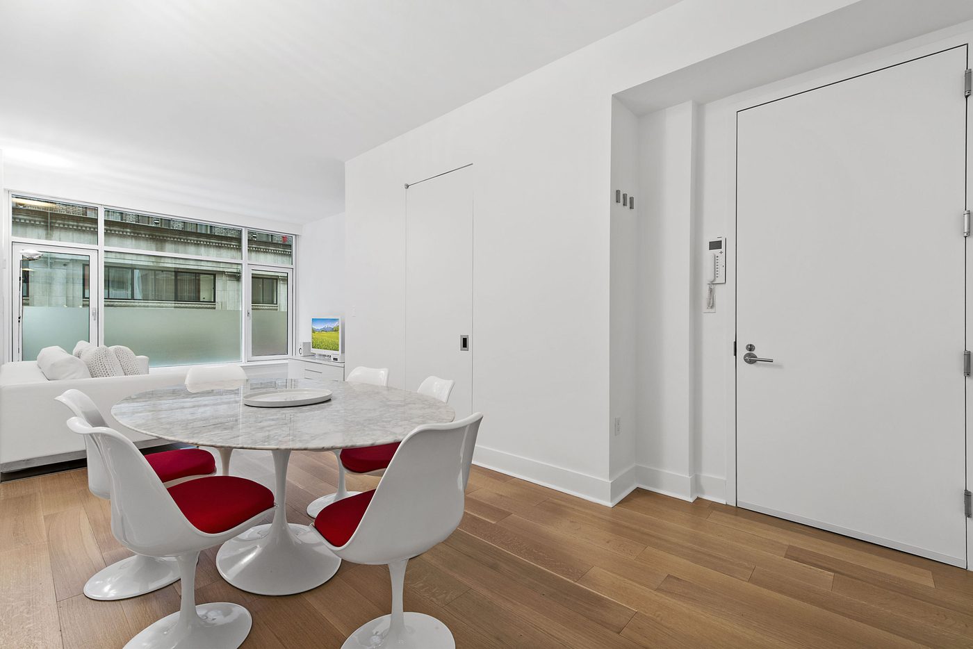 5 East 44th Street, Unit 2A — photo 3