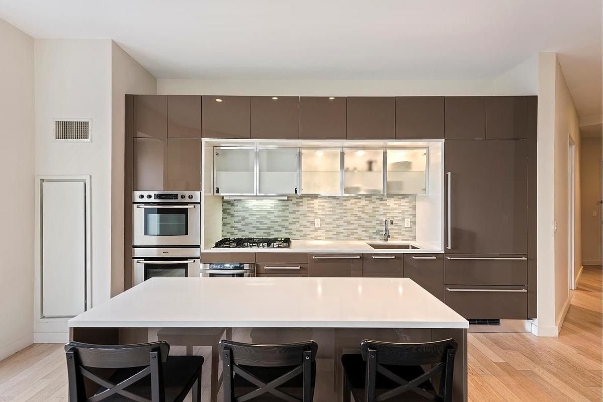 75 Wall Street, Unit 23M — photo 2