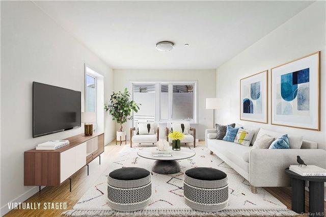 120 North Pearl Street, Unit 302 — photo 4