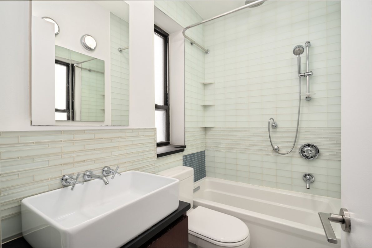 120 West 58th Street, Unit 6D — photo 5