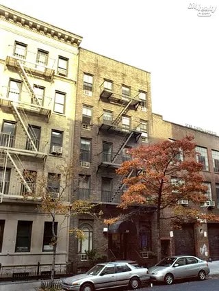 221 West 21st Street, Unit 3C — photo 4
