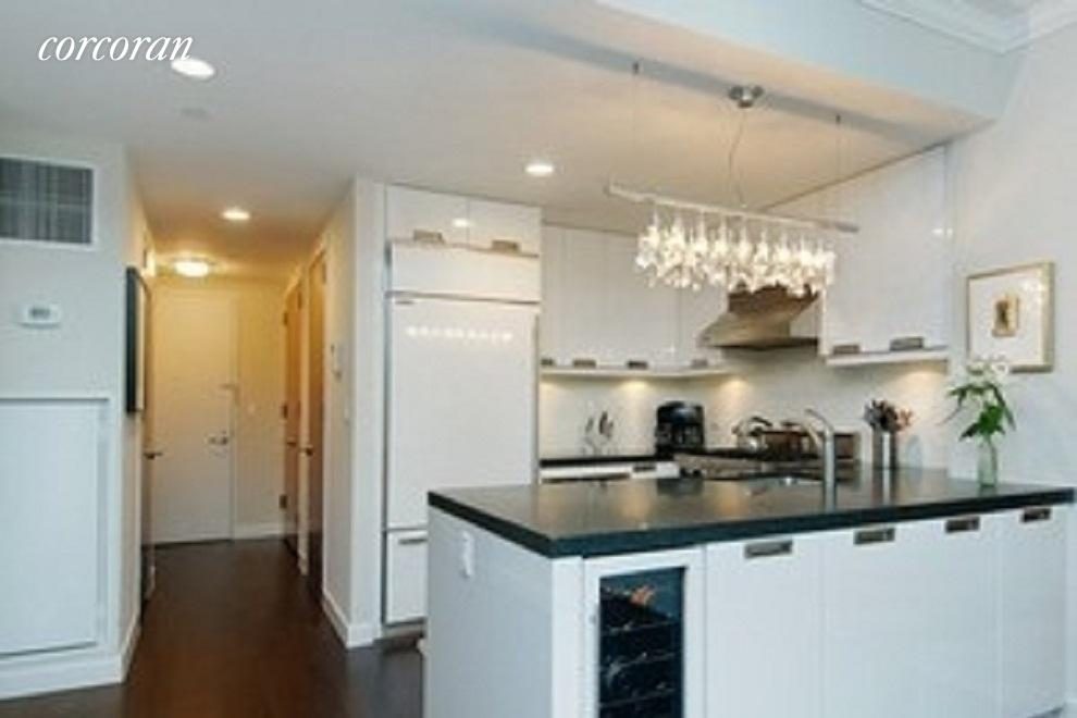 261 West 28th Street, Unit 3A — photo 2