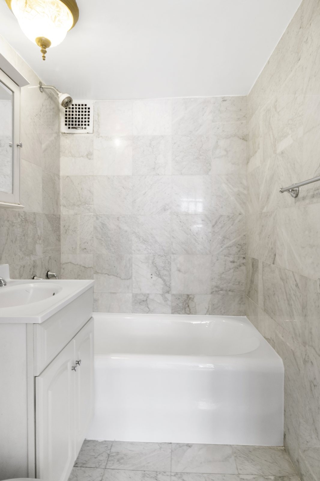 304 East 41st Street, Unit 906A — photo 4
