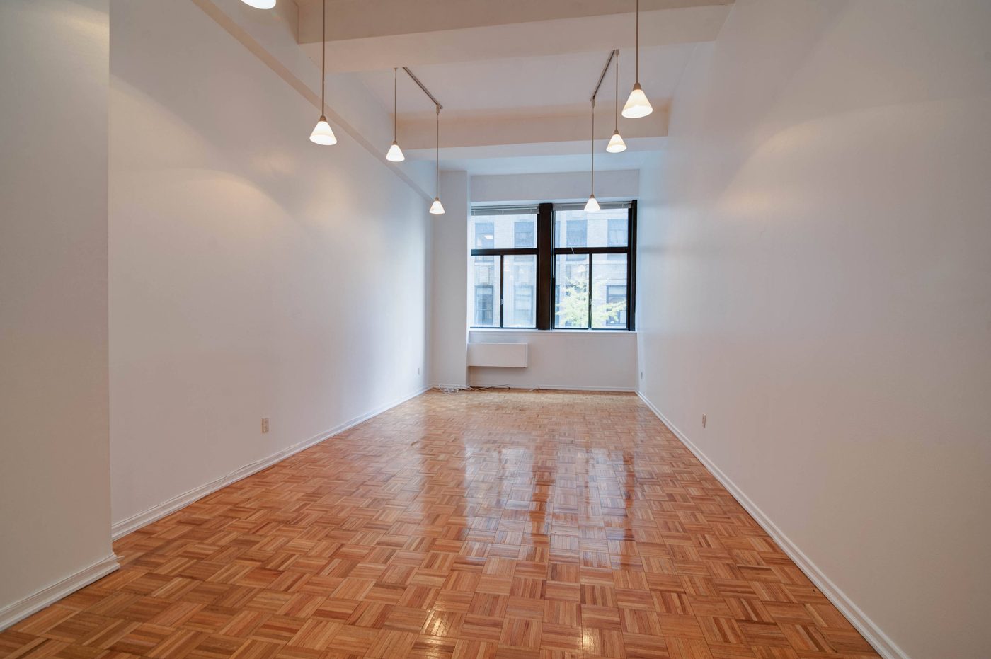 310 East 46th Street, Unit 4T — photo 2