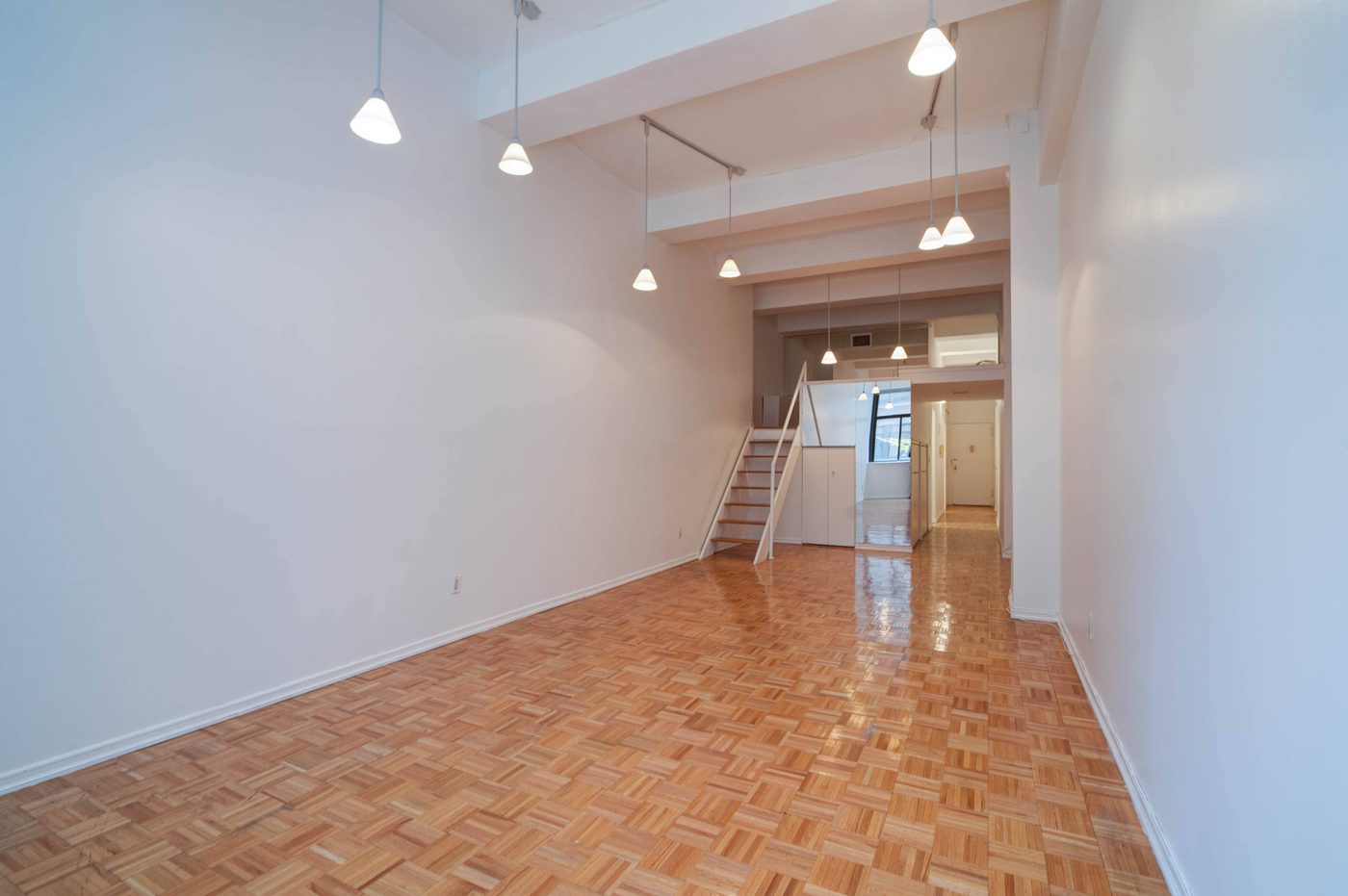 310 East 46th Street, Unit 4T — photo 1