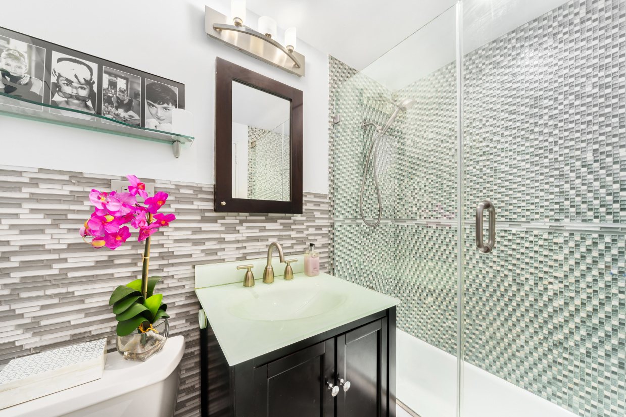 445 East 86th Street, Unit 16C — photo 5